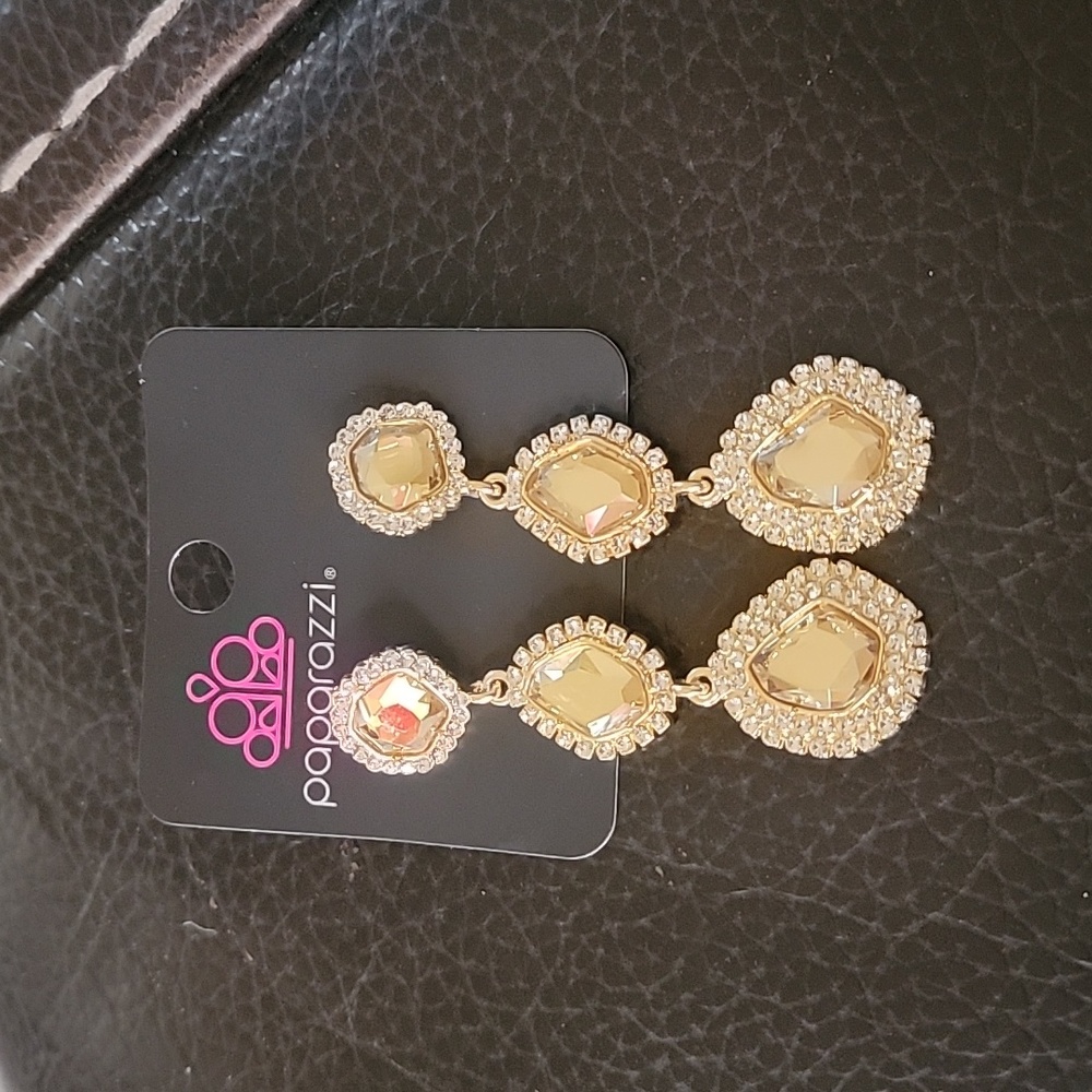 New! Dazzling Earrings